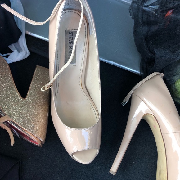 Nude Steve Madden platform pumps with ankle strap - Picture 3 of 5